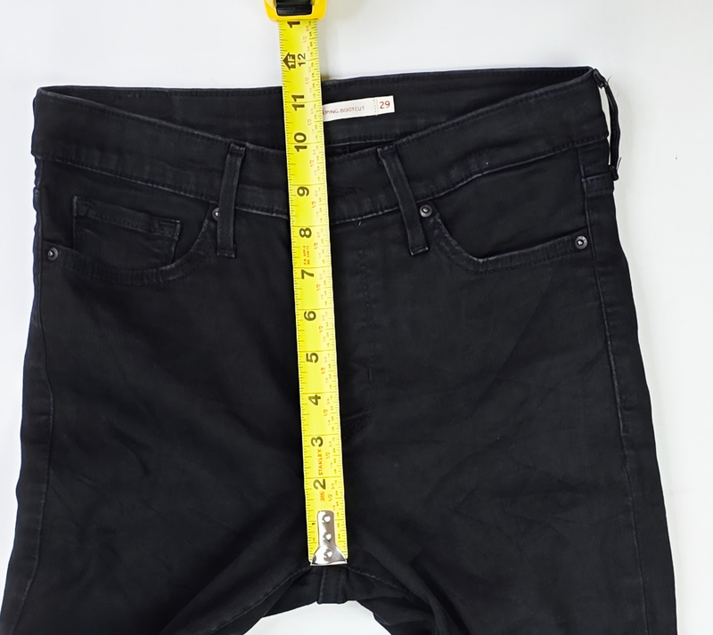 Levi's Size 29X34 Womens 315 Shaping Bootcut Black Egyptian Cotton Denim Jeans