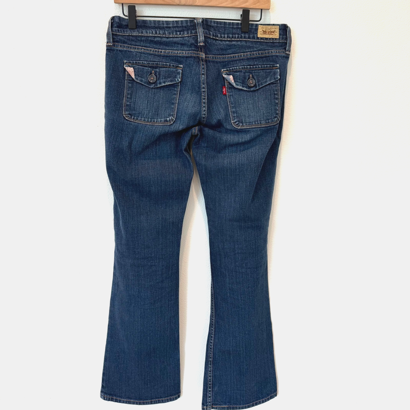 Levi’s Vintage 545 Low Rise Boot Cut Med Wash Denim Jeans Women's Size 10