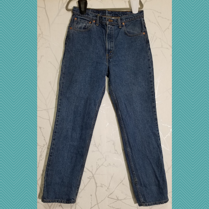 Levi's Vtg Medium Wash High Rise Slim Fit Straight Leg Mom Jeans Women's 12