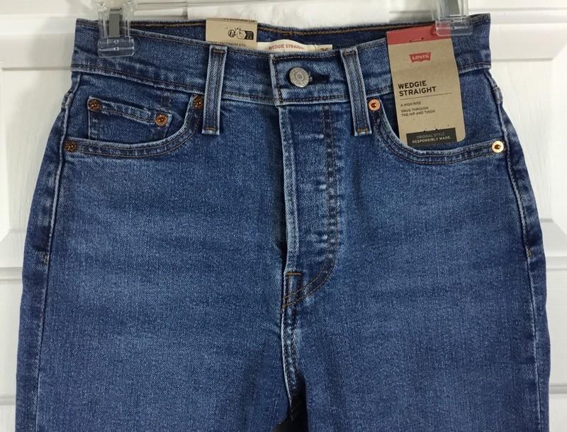 Levi's Wedgie Straight Jeans Womens 2 X Short 26x28 Blue High Rise Button Fly