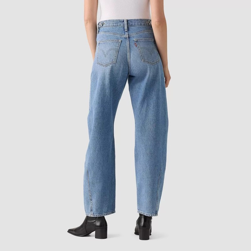 Levi's Women's Cinch Barrel Jeans - Let Love In 29