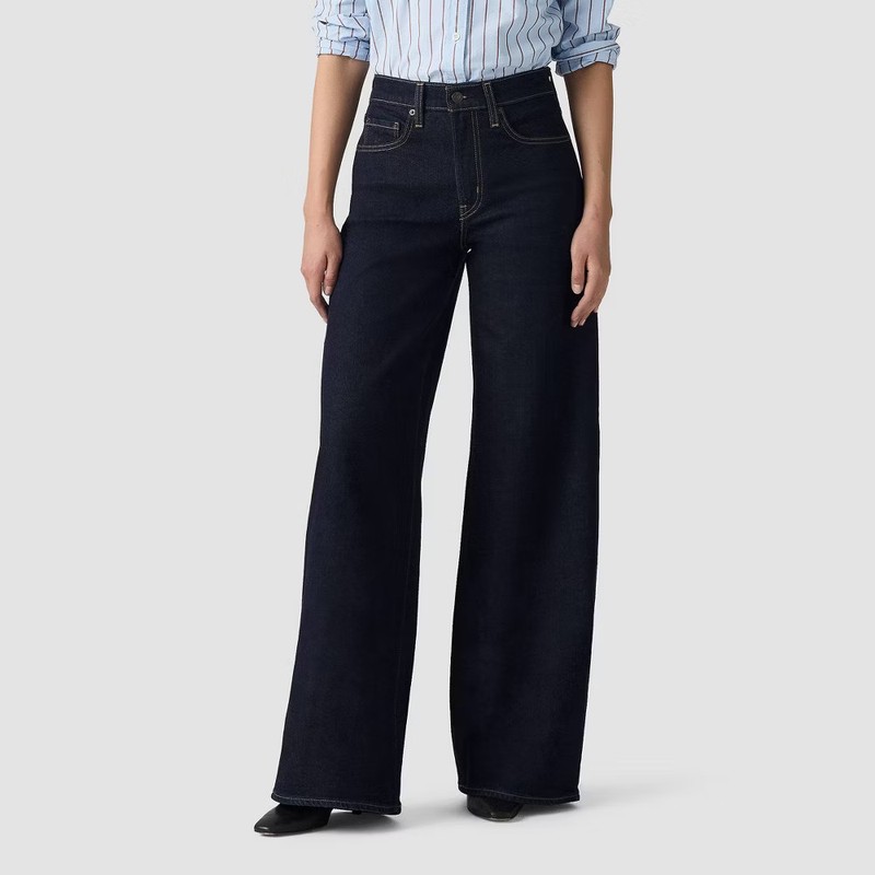 Levi's Women's High-Rise Wide Leg Jeans