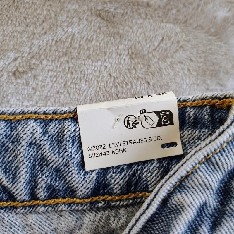 Levi’s Women’s Low Loose Premium Jeans 30x32 Light Wash Brand New With Tags