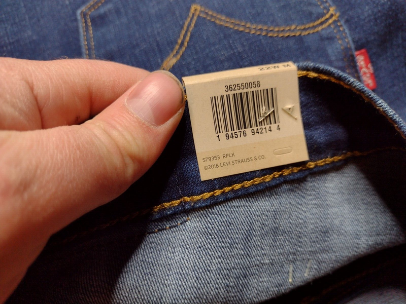 Levi's Women's Plus-Size 711 Skinny Jeans Marine Overboard US 22W M