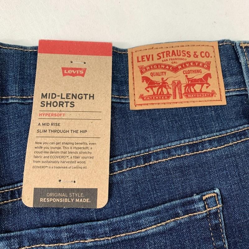 Levi's Women's Shorts 12 Mid Length Blue Jean Denim Cuffed Shorts 12 W31