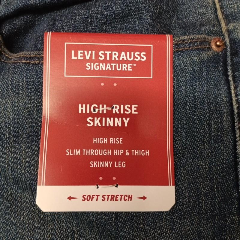 Levi Signature High Rise Skinny Jeans Woman's Size 14S 32x28 Blue Skinny Leg
