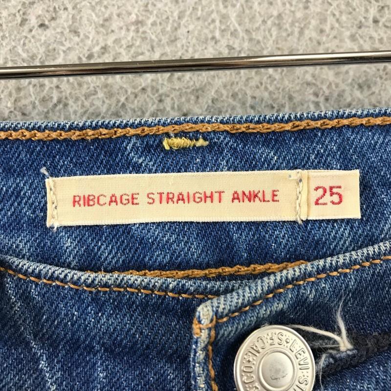 Levi Woman’s Ribcage Straight Ankle Jeans Size 25