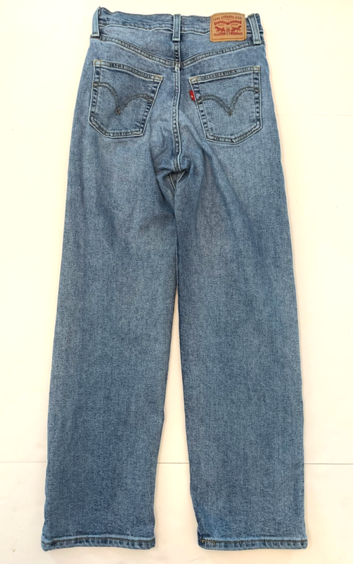 Levis Jeans Ribcage Straight Womens 25 High Rise Button Fly Relaxed Denim
