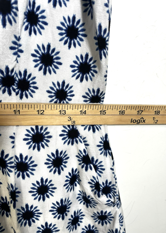 Loft Linen Blend Floral Short Romper White Blue Flutter Sleeve Pockets Size 2