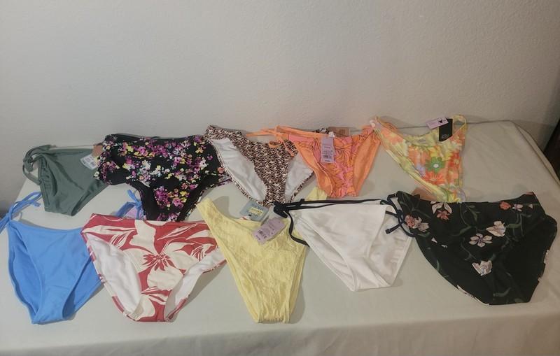 Lot of 10 Women's Target Swim Bottoms Size L. Brand New ²⁶