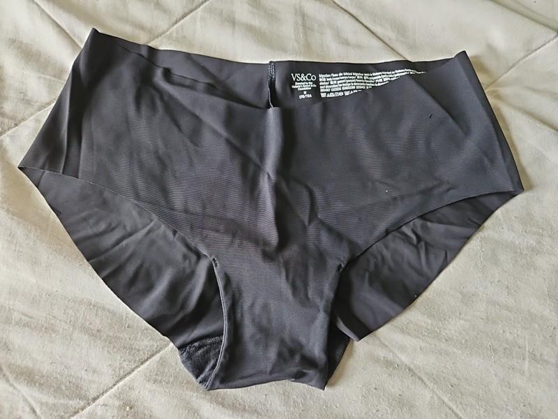 Lot Of 8 Victoria's Secret Medium BLACK NO SHOW HIPSTER Panties Seamless