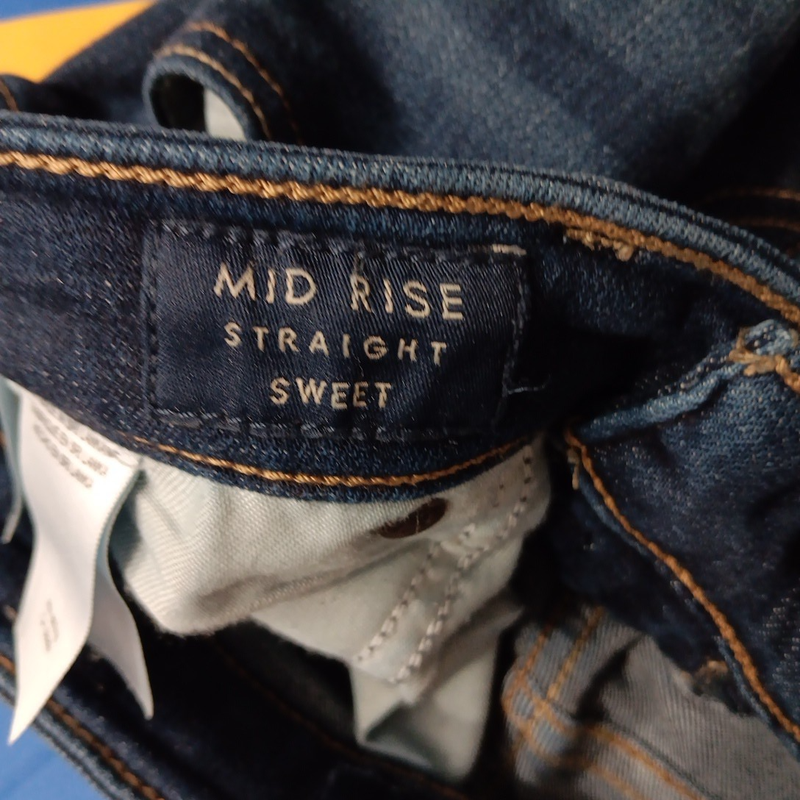 Lucky Brand Sweet Jeans Womens 8/29 Blue Denim Cotton Mid Rise Straight Leg