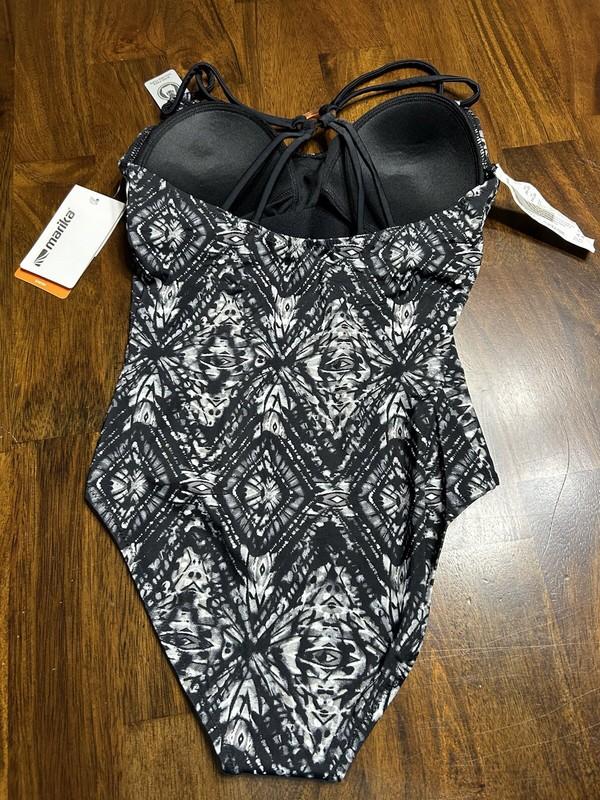 Marika One-piece Swimsuit Size Small NWT Black Print With Molded Cups