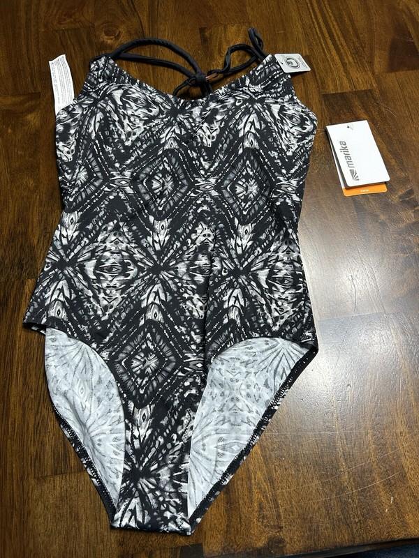 Marika One-piece Swimsuit Size Small NWT Black Print With Molded Cups