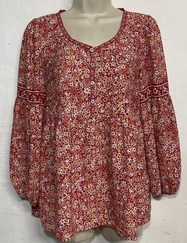 Max Studio Small Blouse Red Floral Long Puff Sleeve Button Scoop Neck Relaxed