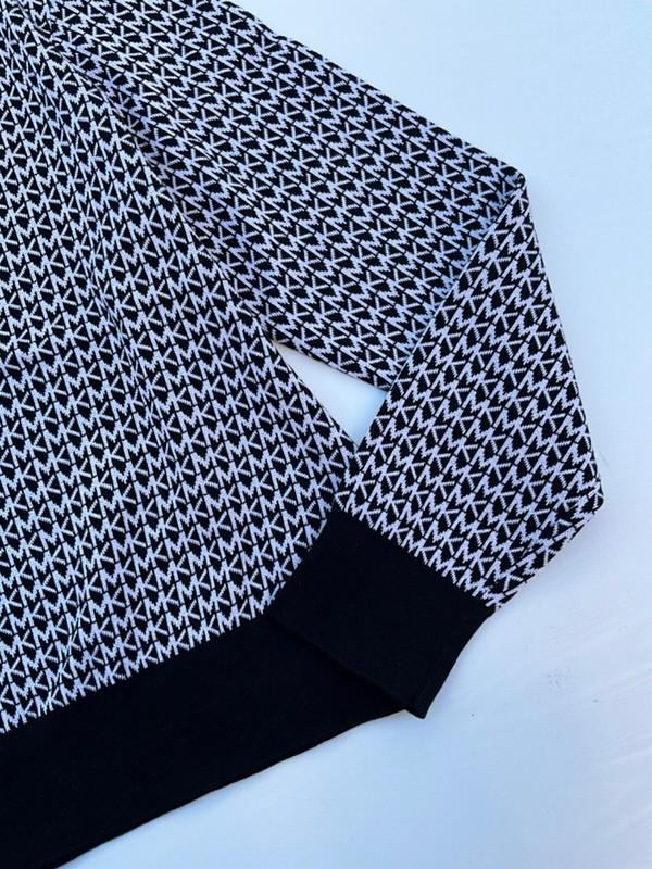 MICHAEL KORS WOMEN KNIT TOP SWEATER Black White Logo NEW M L XL