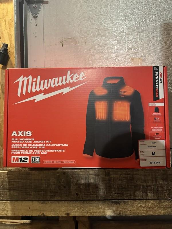 Milwaukee Heated Womens Black Jacket Medium M Battery Charger