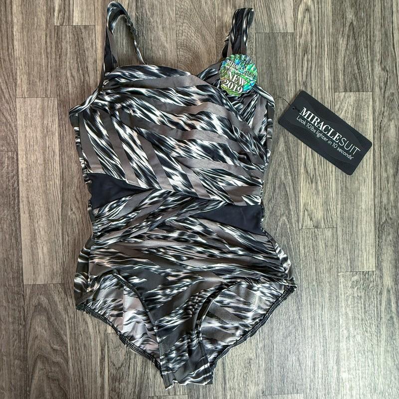 Miraclesuit Madero Black & White One-Piece Shaping Swimsuit US 8 NWT Feline