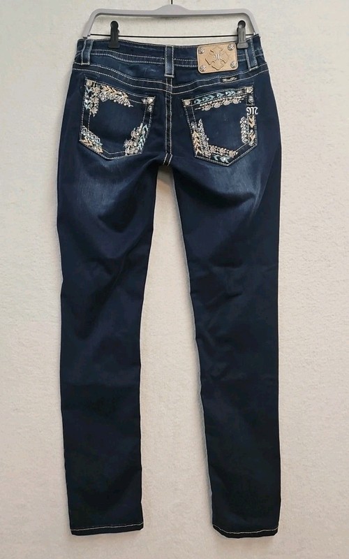 Miss Me Signature Boot Jeans Women Size 28 Embroidered Pocket 33 Inseam