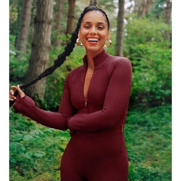 MSRV Size S Athleta Red Alicia Keys Goddess Jumpsuit Bodysuit #450639
