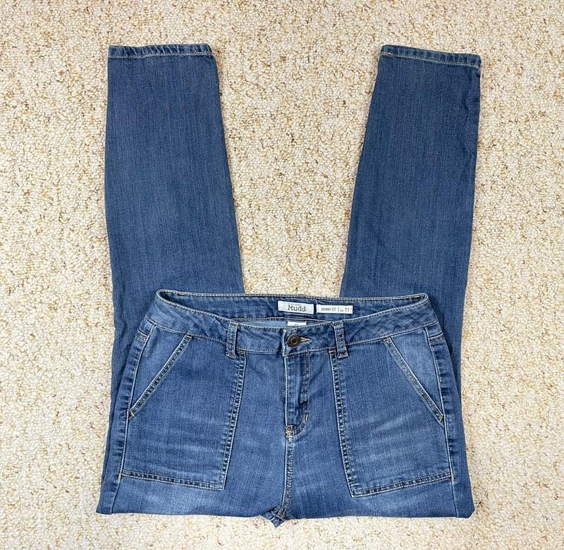 Mudd Women's Skinny Fit Mid Rise Denim Jeans Size 11 ( 29x27)