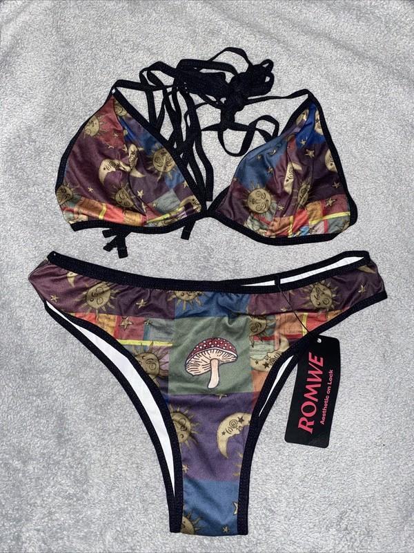 Mushroom Romwe Women's Bikini Size Medium Brand New With Tags (Never Worn)