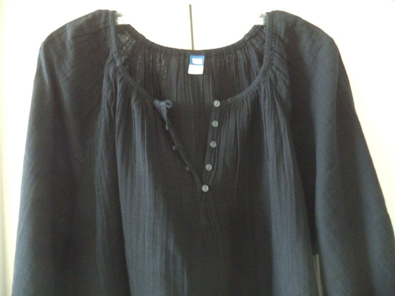 Must Old Navy Black Gauzy Crinkle Cloth Split V Peasant Blouse 4XL 3X 28 30 4X