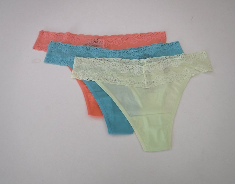 Natori Bliss Women's Panties Lace-Waist Cheeky Underwear Thong Grey One Size