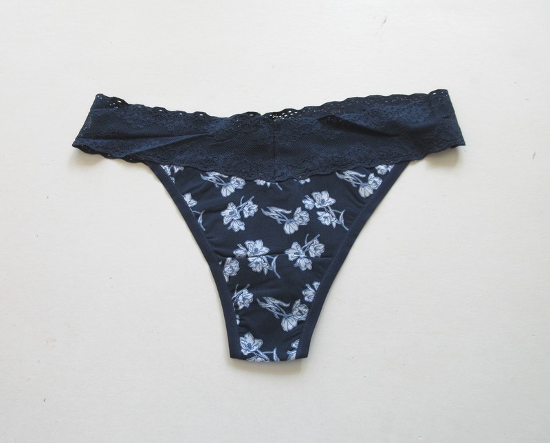 Natori Bliss Women's Panties Lace-Waist Cheeky Underwear Thong Grey One Size