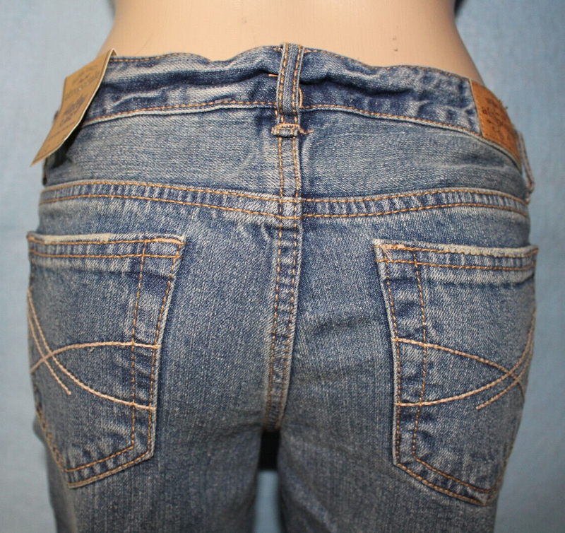 NEW Aeropostale Hailey Flare Broadway Blue Jeans 3/4 Short See Measurements*