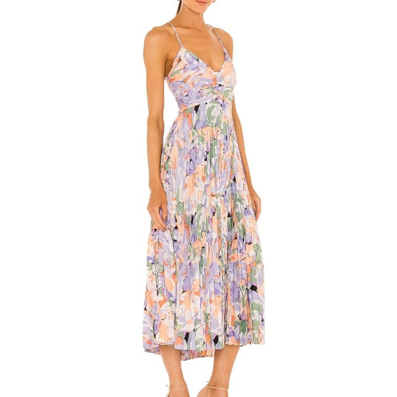 NEW Astr The Label Blythe Floral Plisse Midi Dress Size M CORAL MULTI Revolve