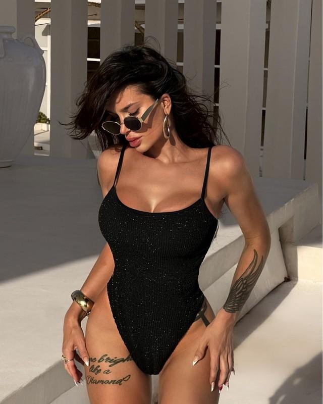 New Beach Simple New One-piece Swimsuit