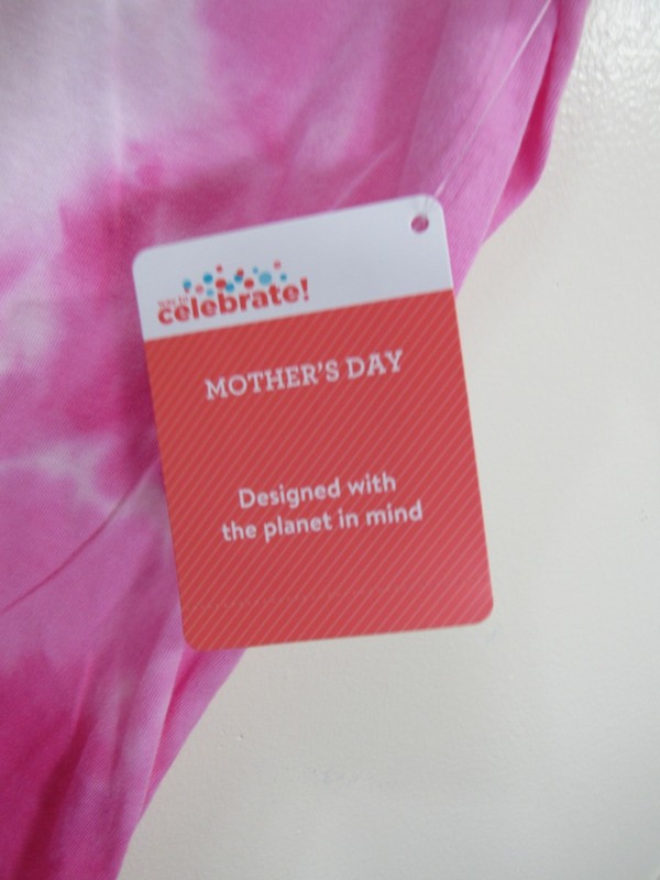 New Celebrate Mothers Day T Shirt Size XL 16 18 Pink COOL MOMS CLUB Short Sleeve