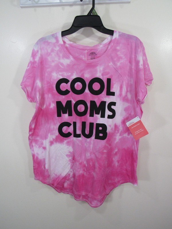 New Celebrate Mothers Day T Shirt Size XL 16 18 Pink COOL MOMS CLUB Short Sleeve