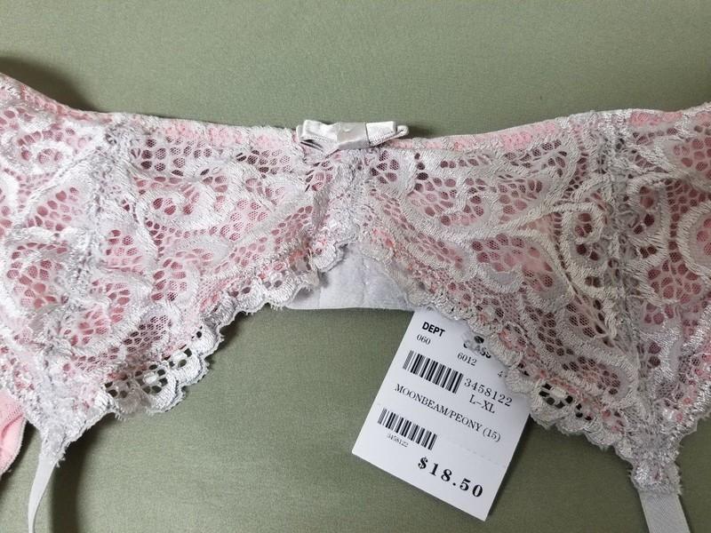 new fredericks of hollywood moonbeam lace garter belt