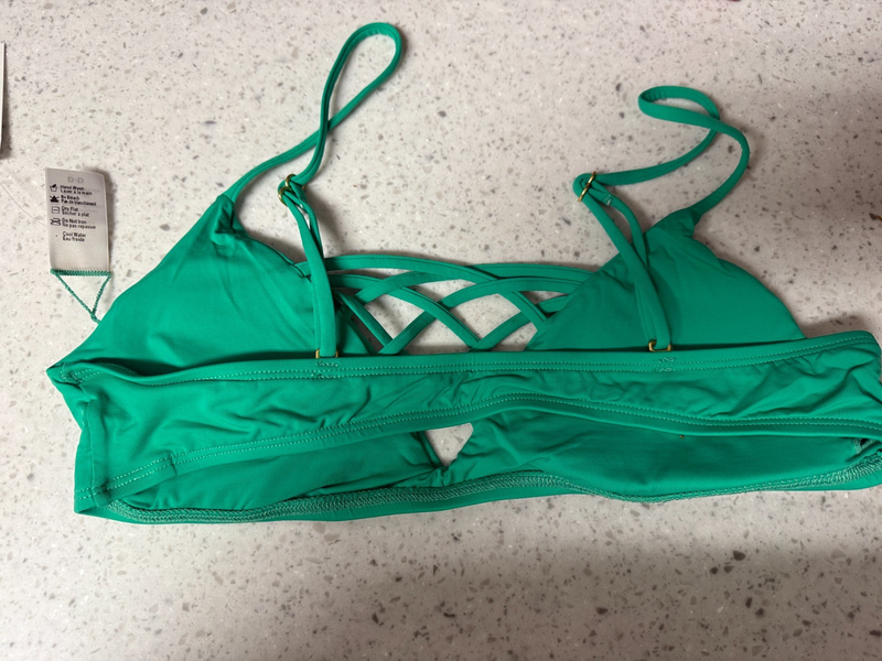 NEW Green Strappy L SPACE Swimsuit Bikini Top Size D Cup