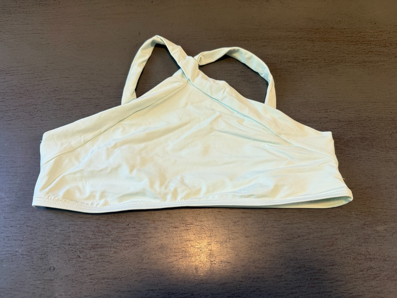 NEW light blue L SPACE swimsuit bikini top size medium