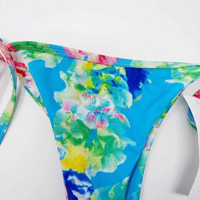 NEW Lusso By Andreana Blue Floral Brazilian Bikini Size Small