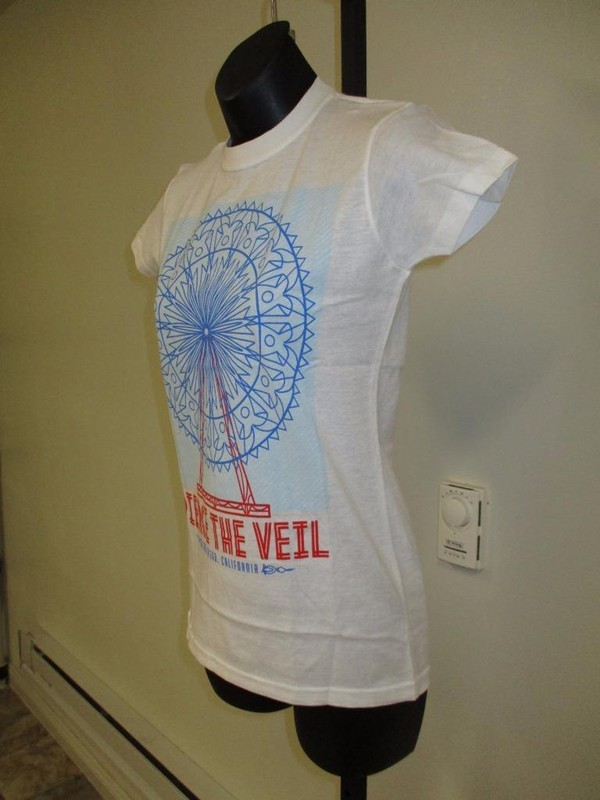 New PIERCE THE VEIL Womens Juniors Sizes XS-S-M-L-XL-2XL Concert Band Shirt