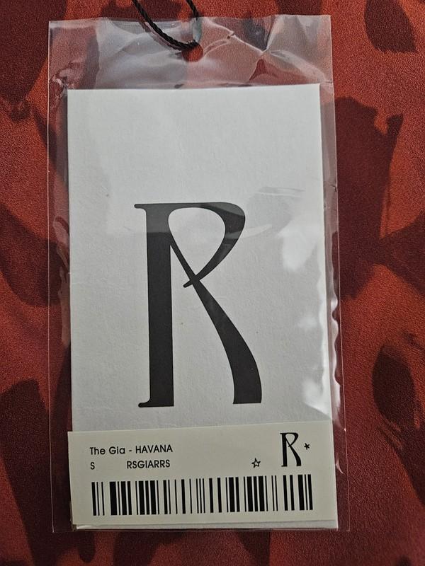 New Realisation Par The Gia In Havana Small (100% Authentic)