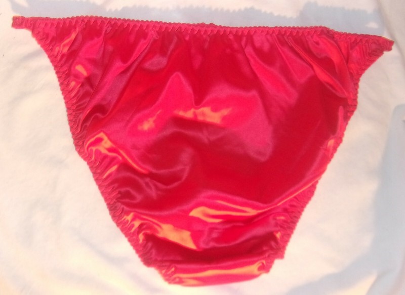 NEW SEXY STRING BIKINI PANTIES SIZE M / L 80s STYLE LOOK HOT FEEL COMFY
