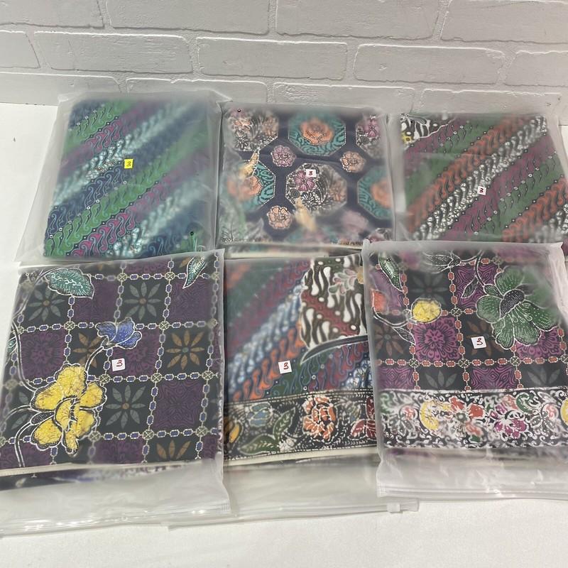 NEW - Traditional Bengkung Postpartum Belly Bind - Batik Cloth - M/L 12-14