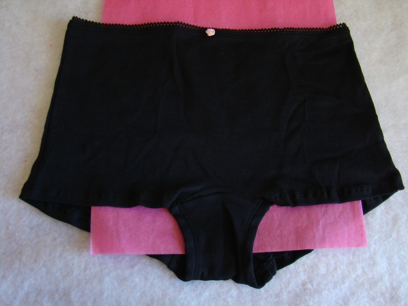 New Victoria’s Secret Black Cotton With Pink Front Ribbon Shortie Panties