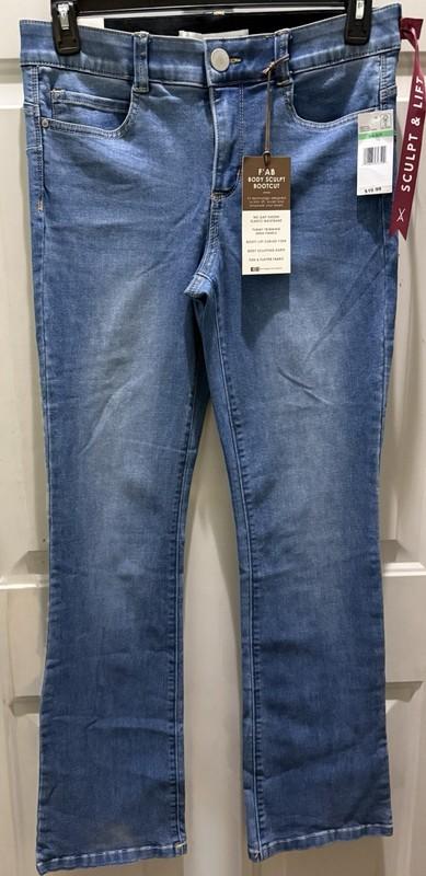 New Vintage America F’AB Body Sculpt Boot Jeans. Size 8/29. Great Casual Jeans