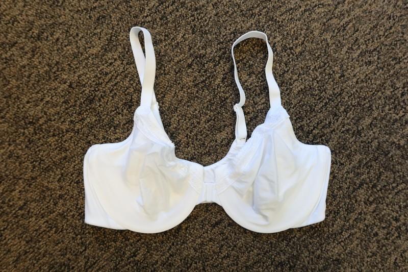 New Wacoal Perfect Primer Front Close Underwire Bra - 38D - White - # 855313