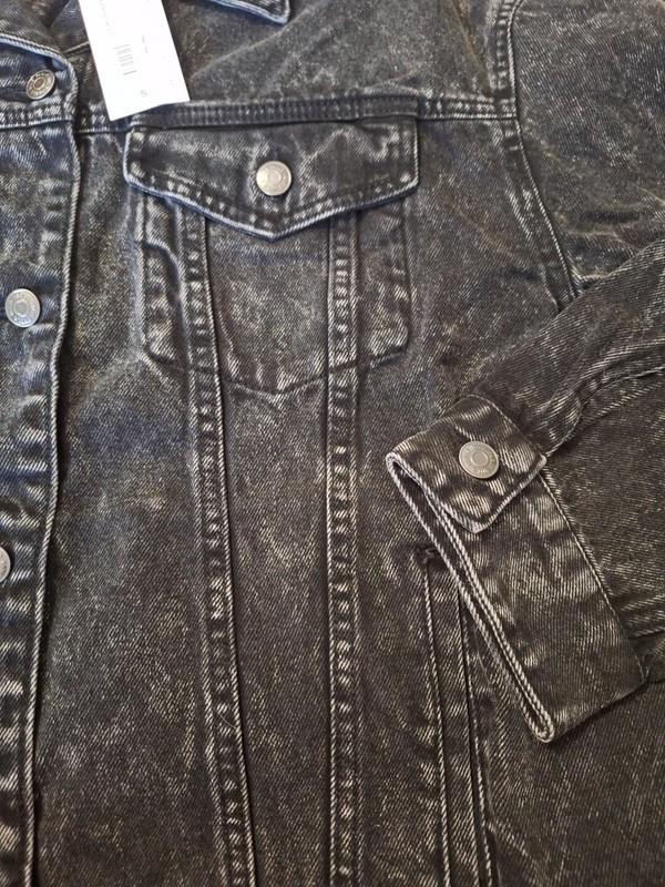 NEW Wild Fable Women’s Oversized Denim Jacket - Black Wash - Size Large