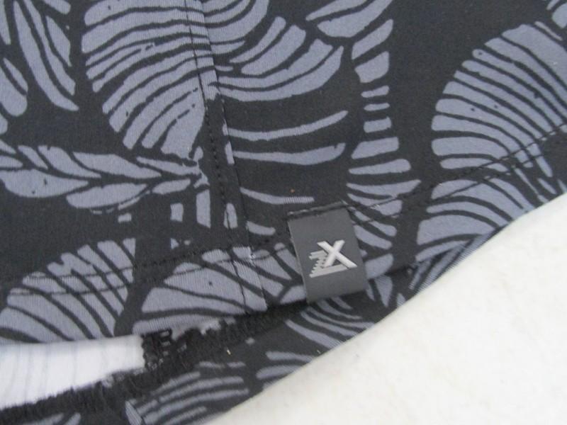 NEW ZEROXPOSER Sun Polo Shirt Tropical Floral Print Womens M Black & Gray $48.00