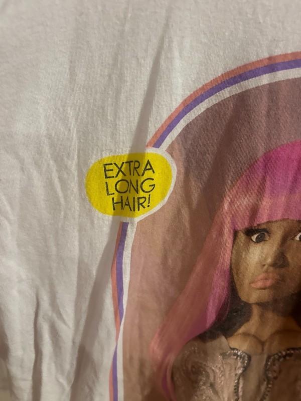 NICKI MINAJ Pink Friday World Tour T-shirt Large Barbie Xtra Long Hair Music