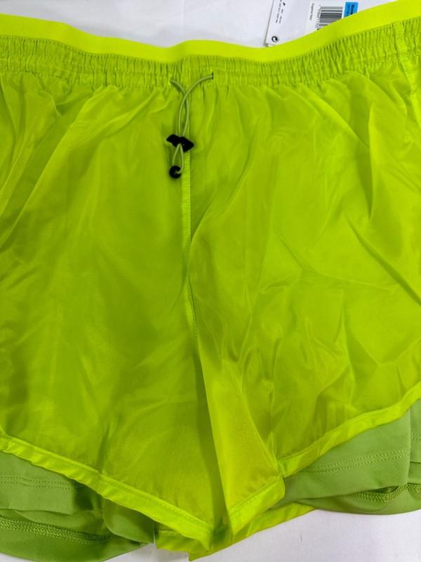 Nike Women’s Size Small Icon Clash Tempo Luxe Running Shorts In Green DM7739-321