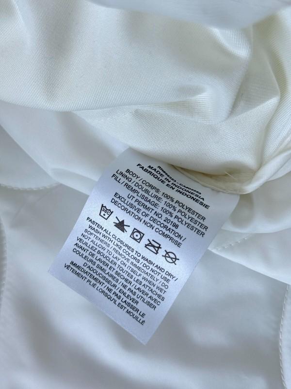 Nike Womens Sportswear Essential Vest White Sz Large Snap